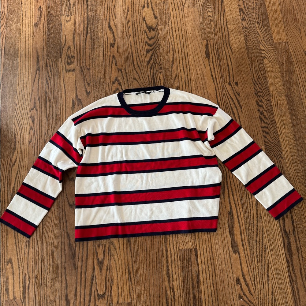 Jersey Stradivarius Sweater, size large
